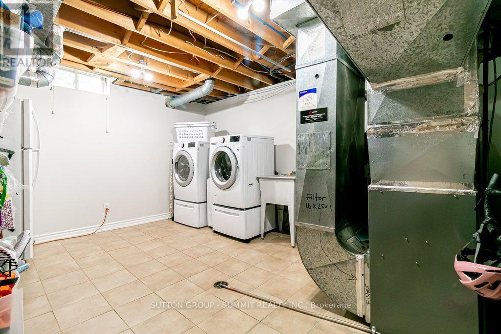 3739 ST. LAURENT COURT - 39