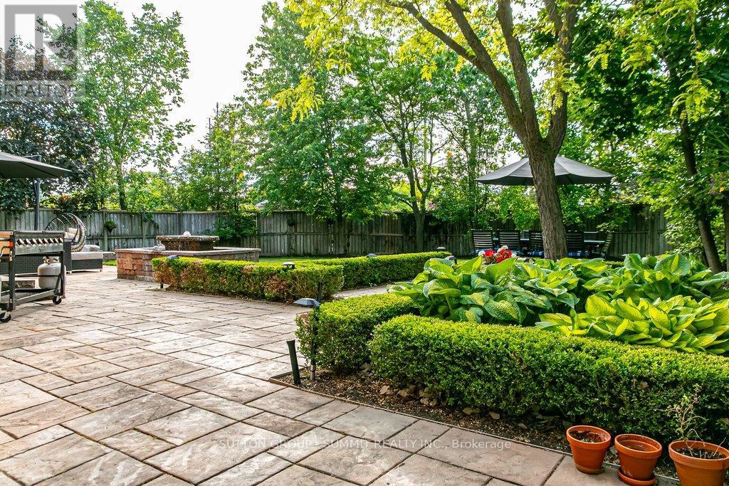 3739 ST. LAURENT COURT - 40