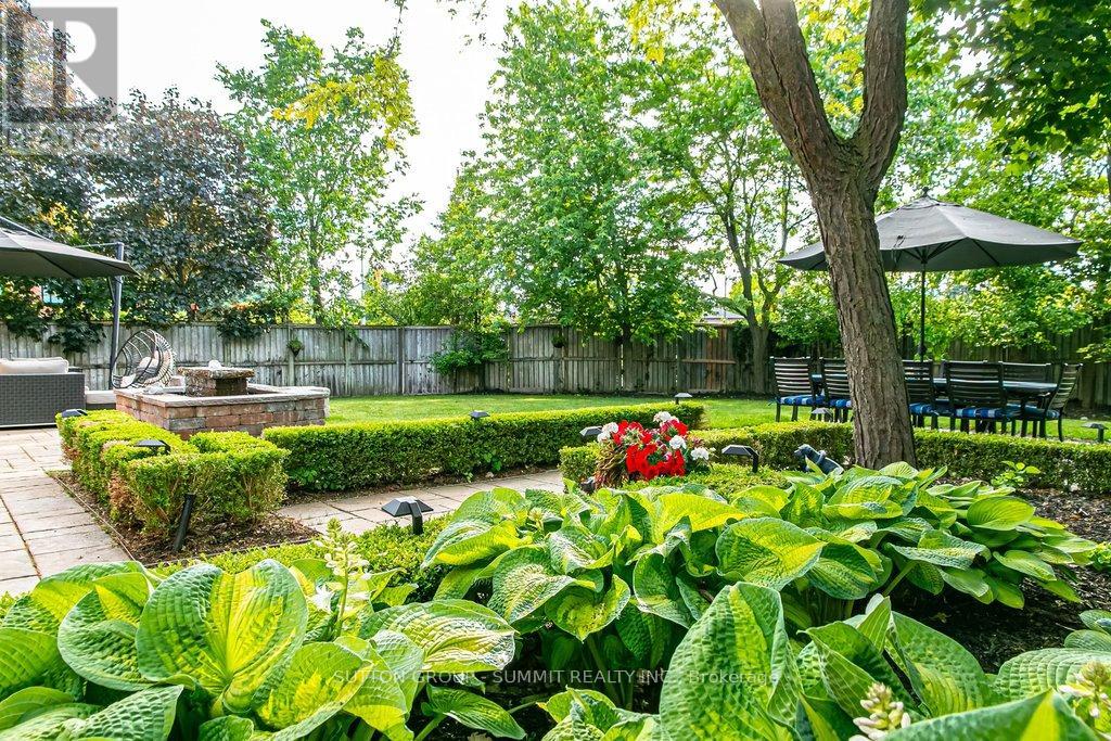3739 ST. LAURENT COURT - 46