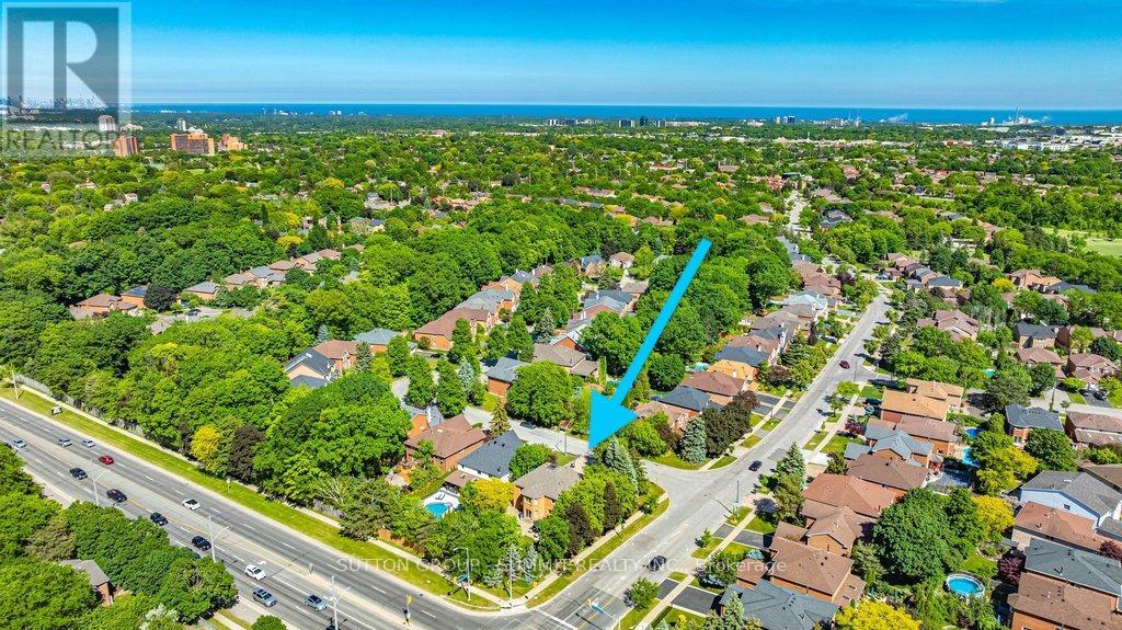 3739 ST. LAURENT COURT - 48