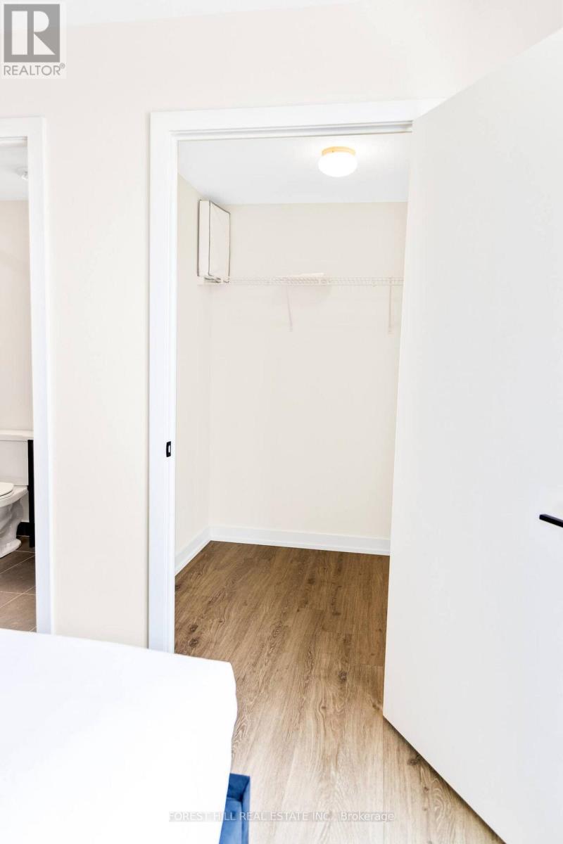 #913 2300 ST CLAIR AVE AVENUE W - 18
