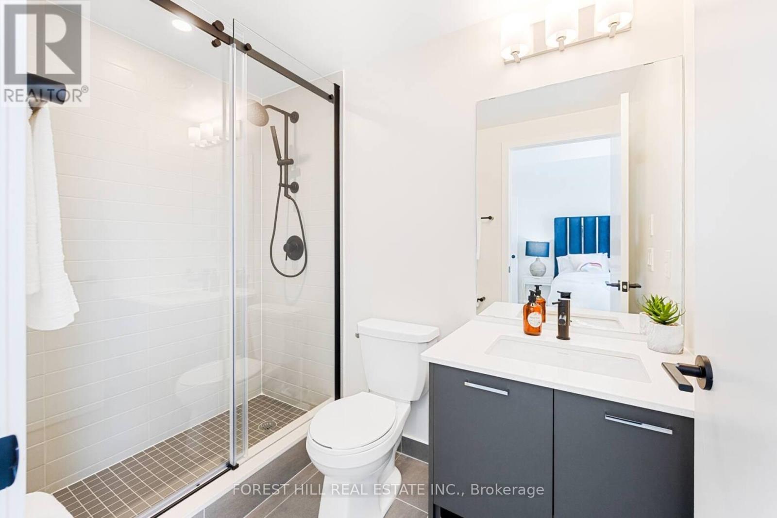 #913 2300 ST CLAIR AVE AVENUE W - 21