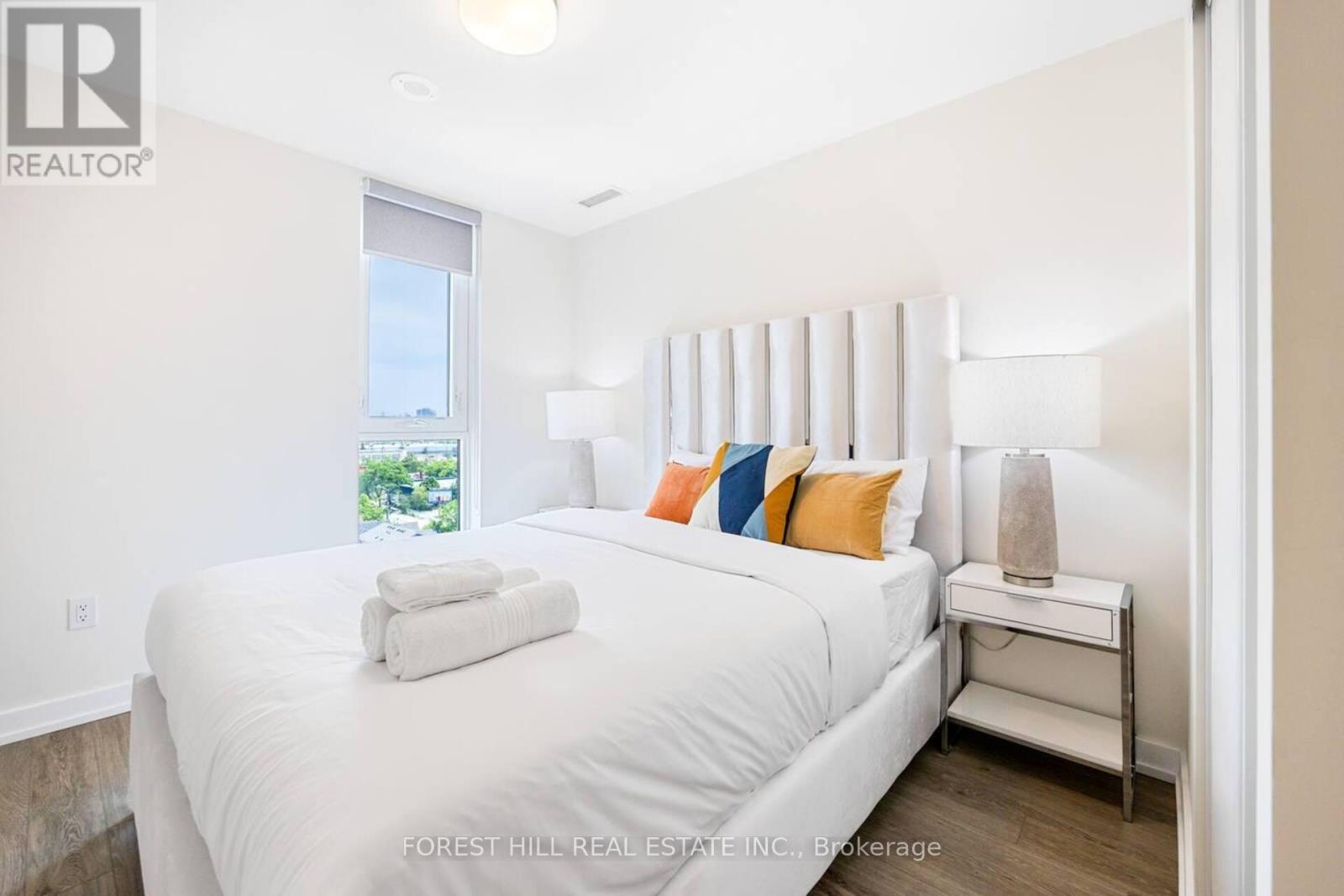 #913 2300 ST CLAIR AVE AVENUE W - 28