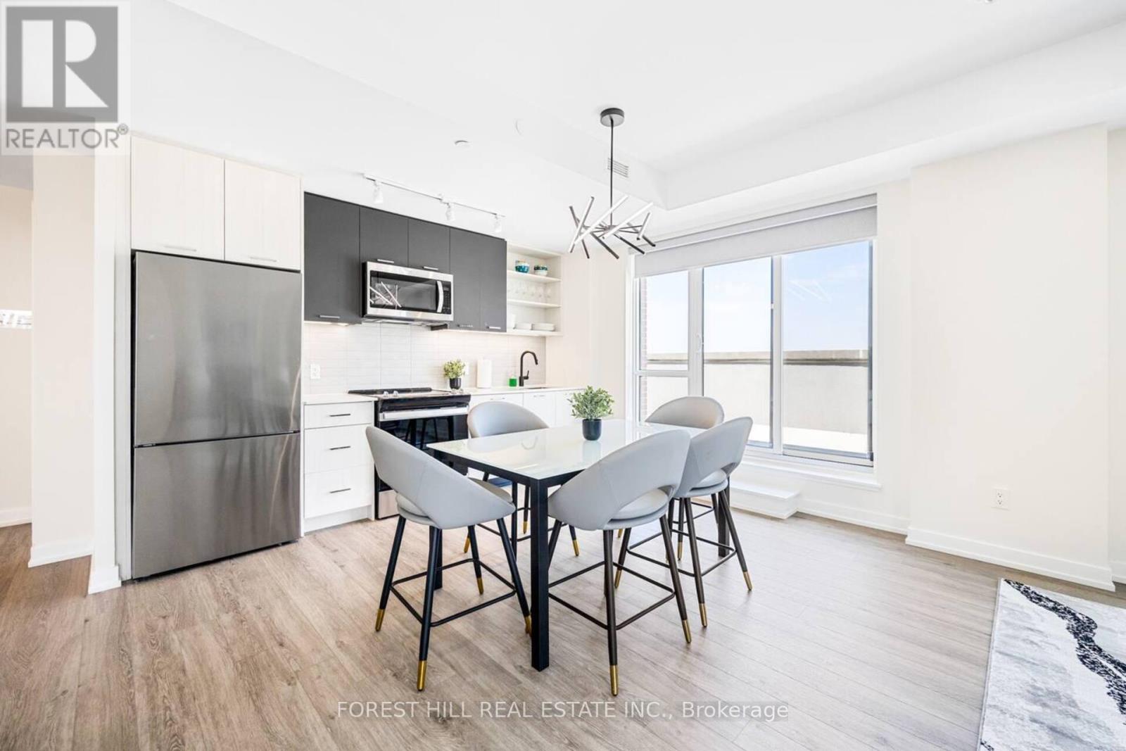 #913 2300 ST CLAIR AVE AVENUE W - 4