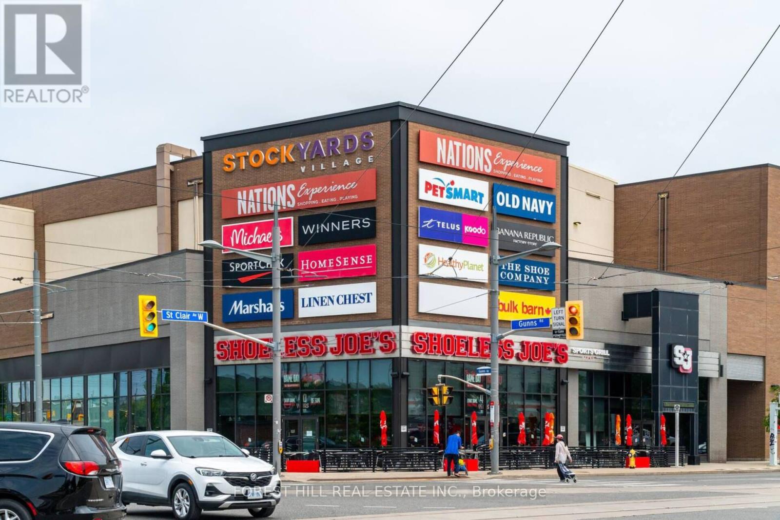 #913 2300 ST CLAIR AVE AVENUE W - 43