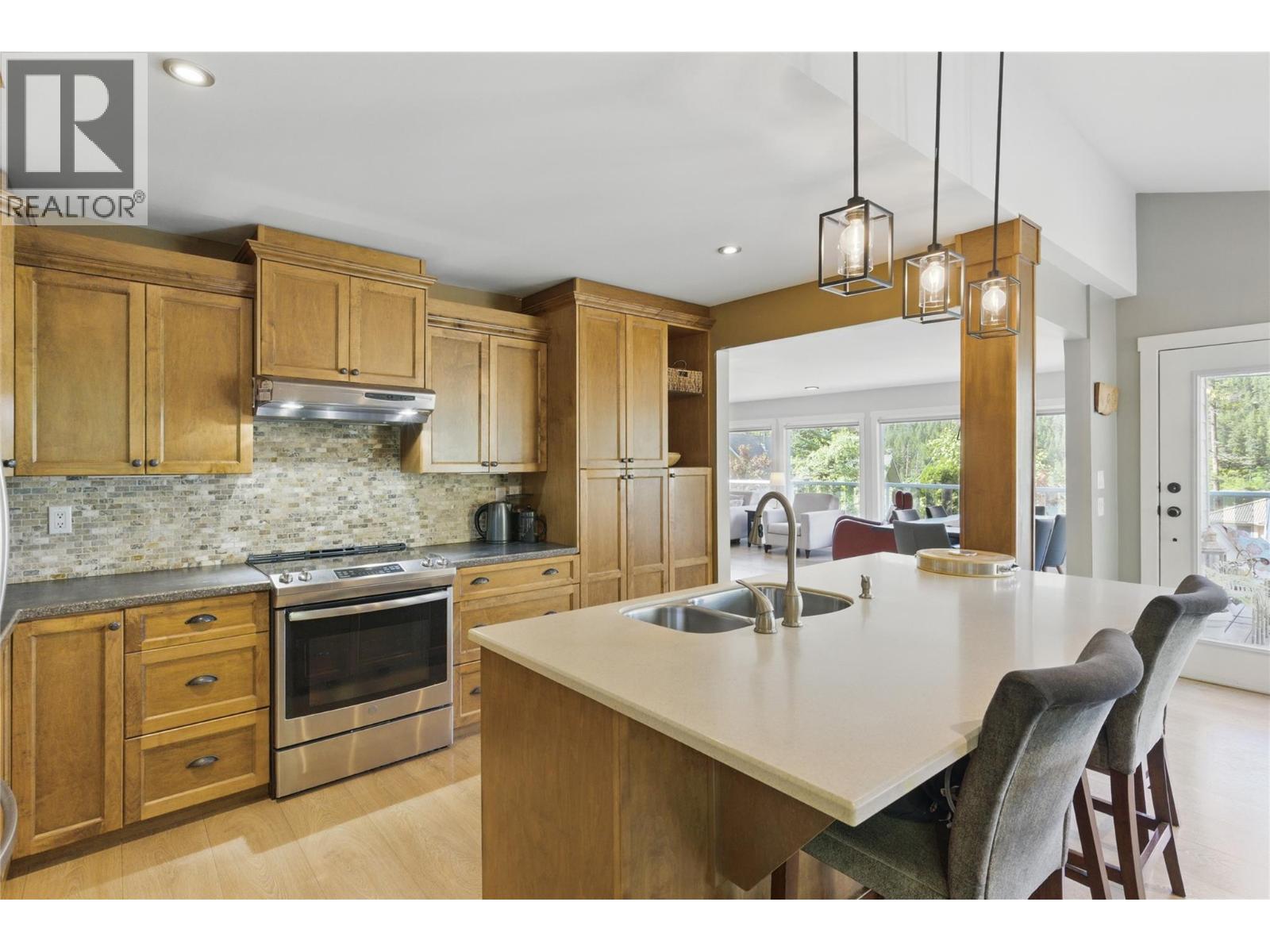 2250 PAUL LAKE Road - 20