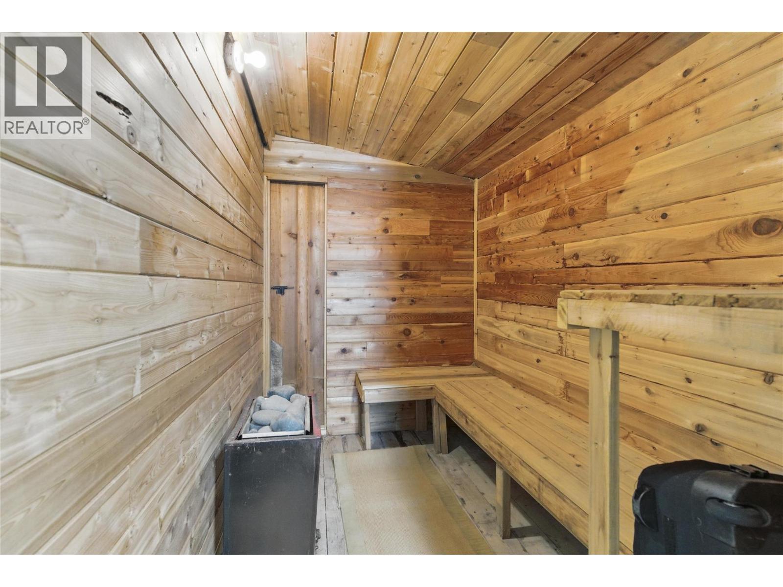 2250 PAUL LAKE Road - 28