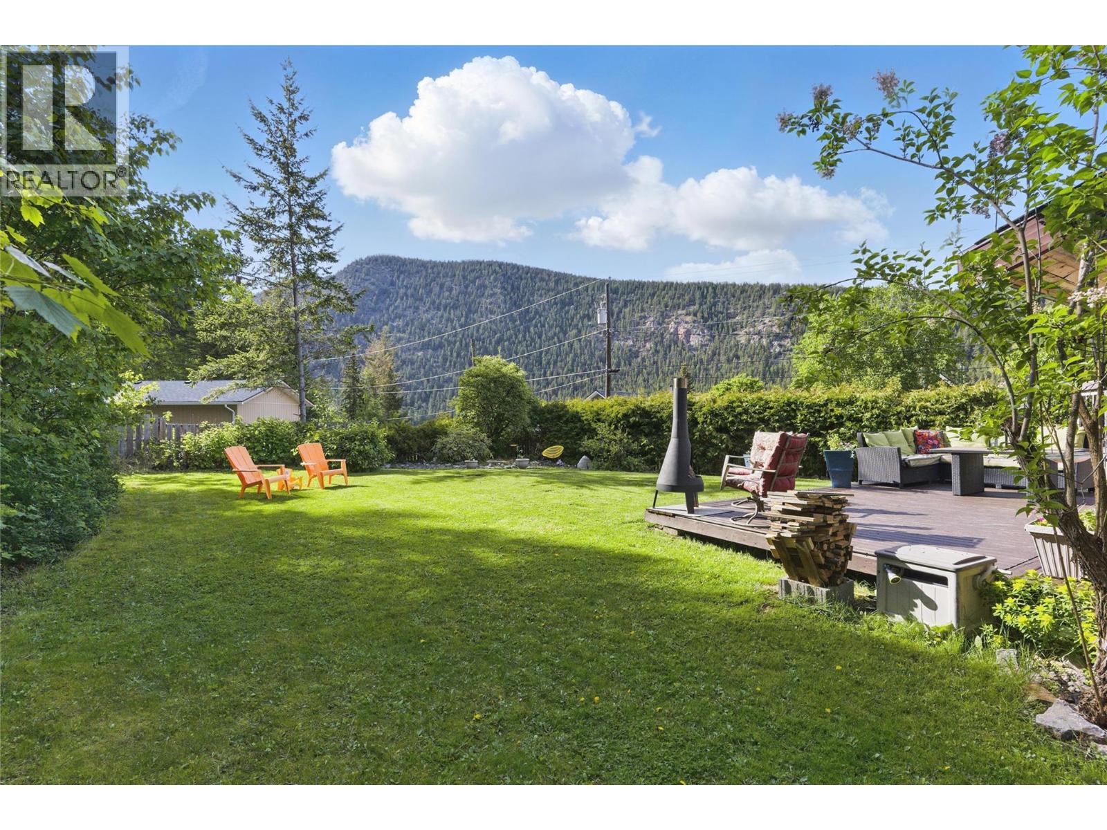 2250 PAUL LAKE Road - 9