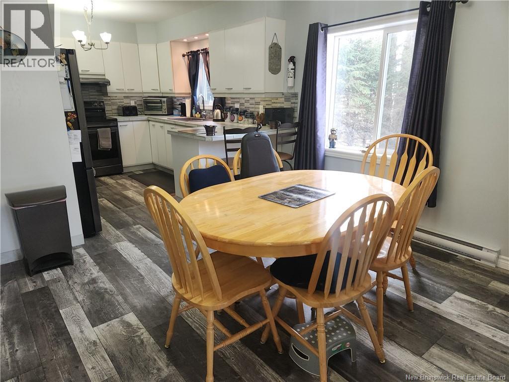 469 St-Amand Road - 15