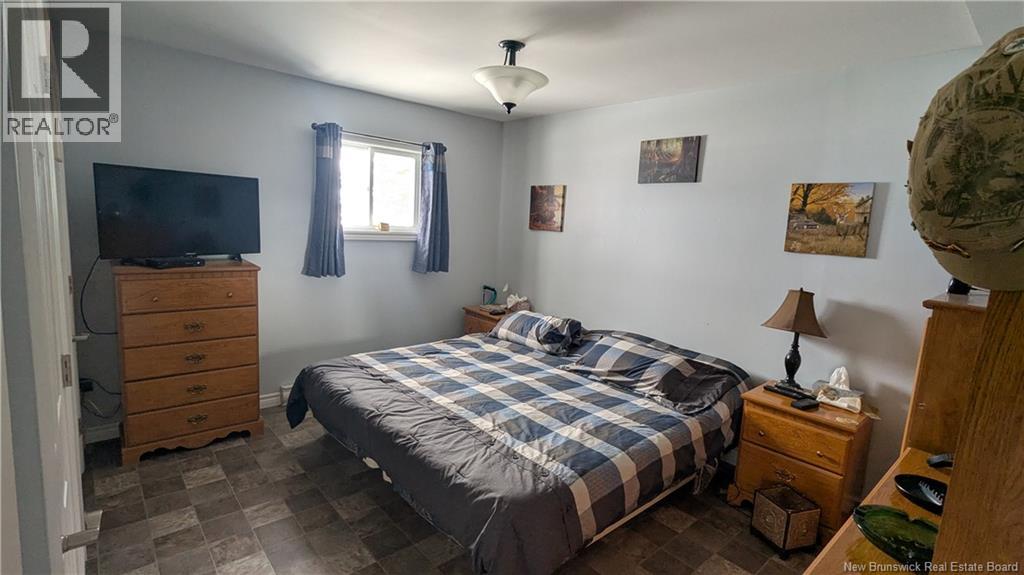 469 St-Amand Road - 17
