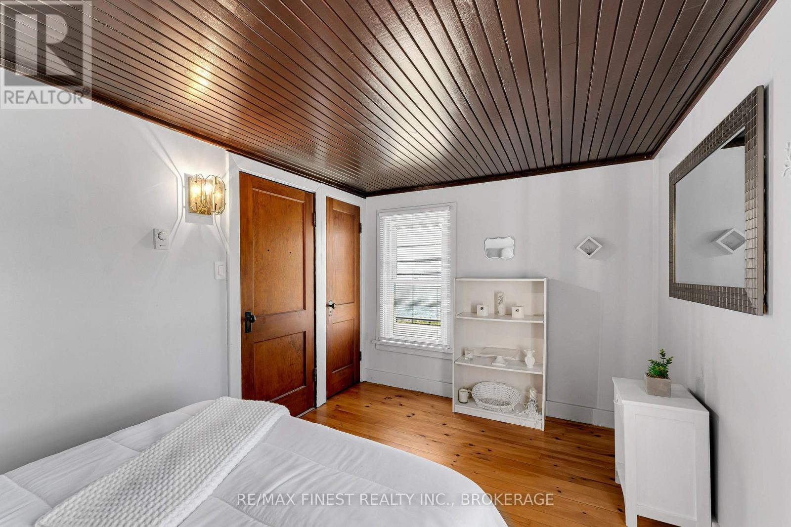 4669 BATH ROAD - Image 32