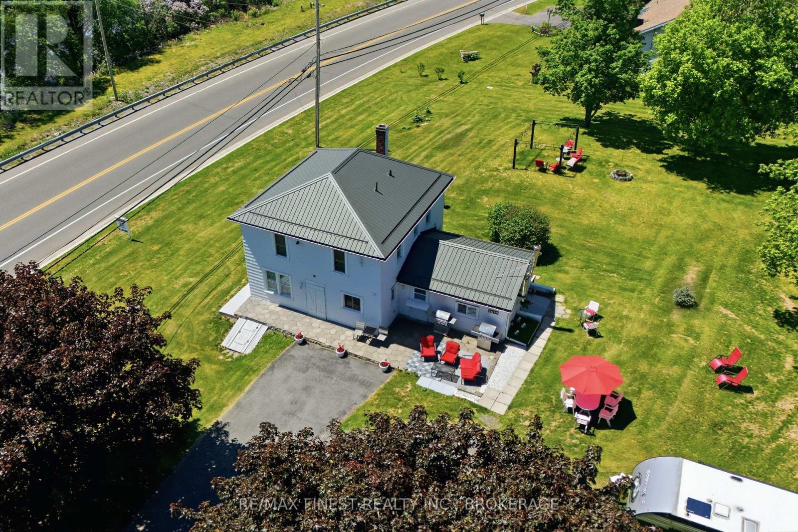 4669 BATH ROAD - 44