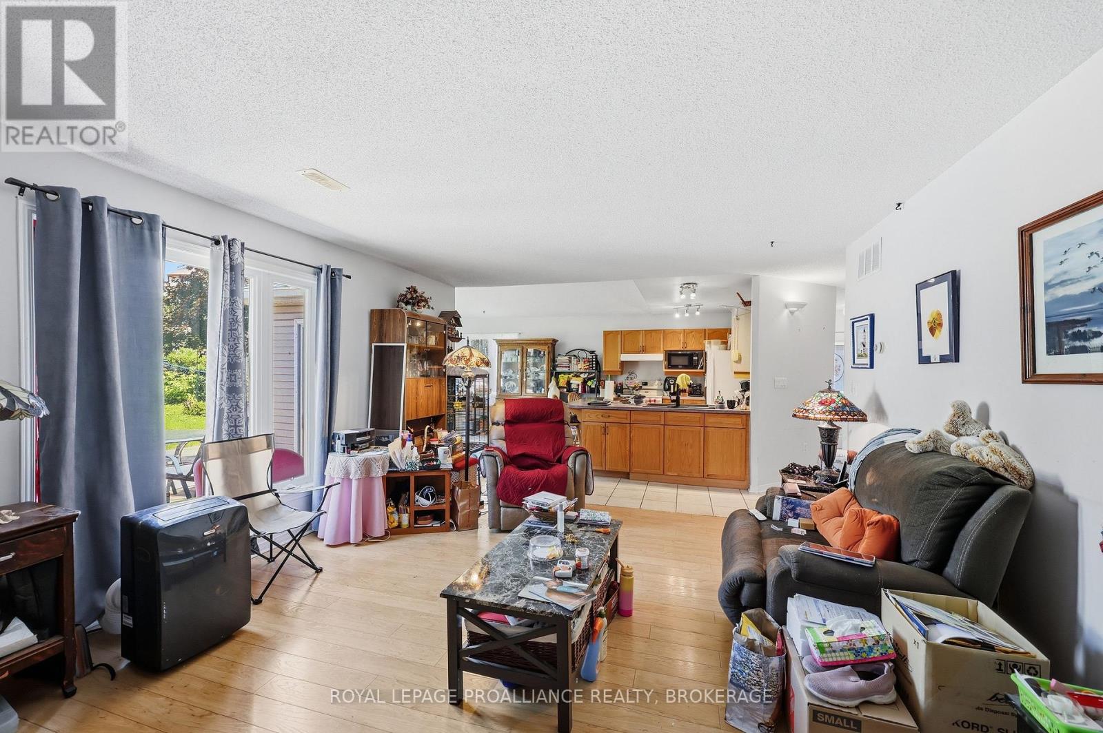 416 DOLSHIRE STREET - 19
