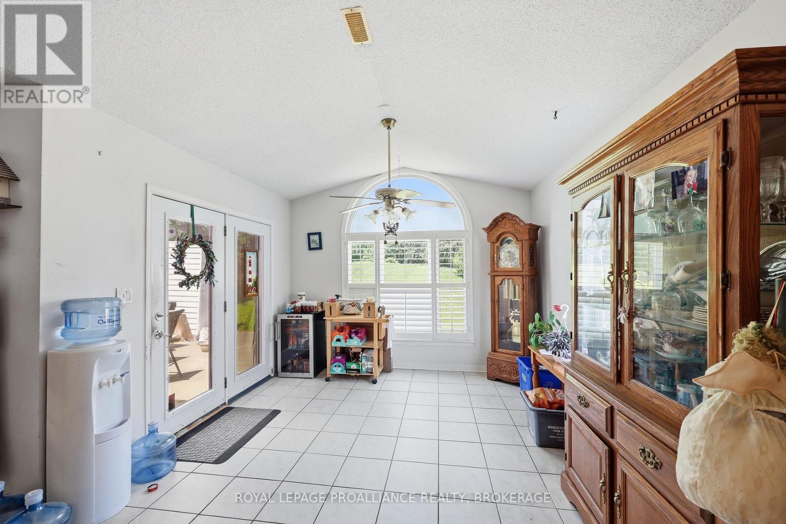 416 DOLSHIRE STREET - 24