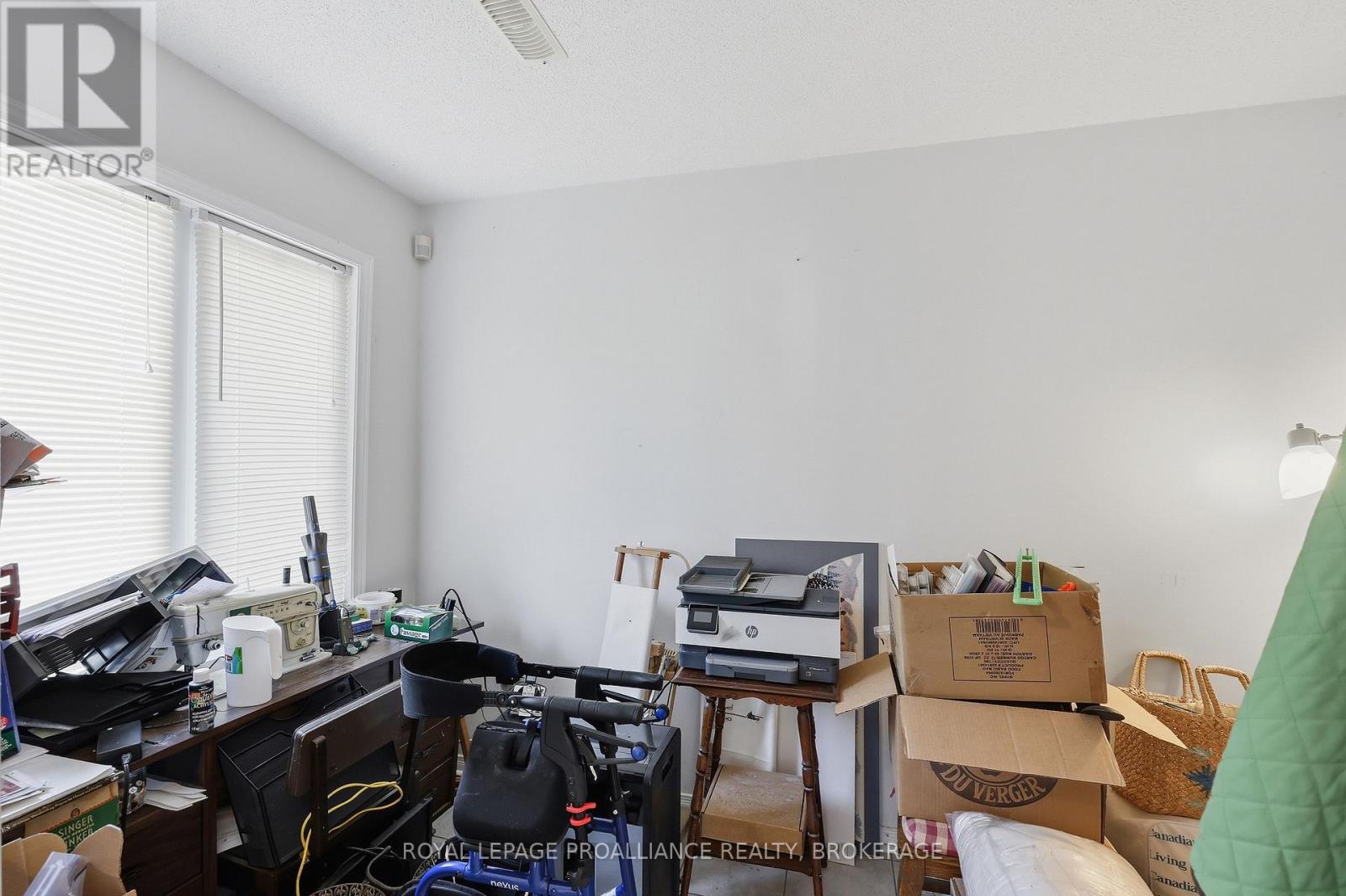 416 DOLSHIRE STREET - 26