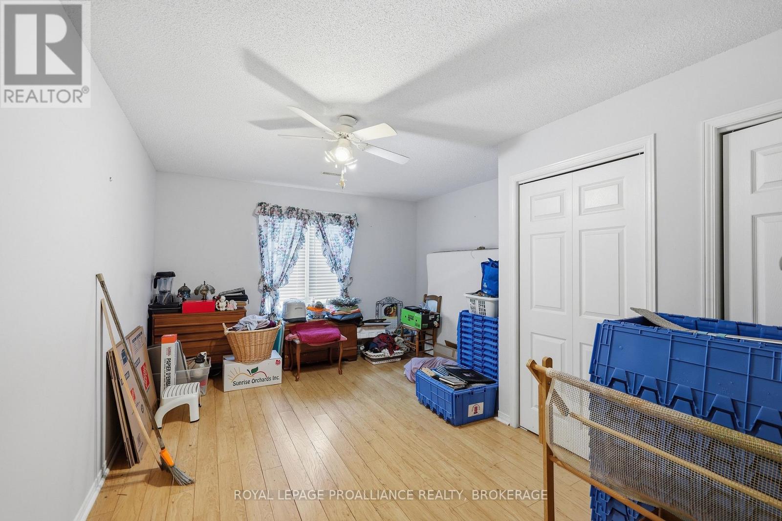416 DOLSHIRE STREET - 28