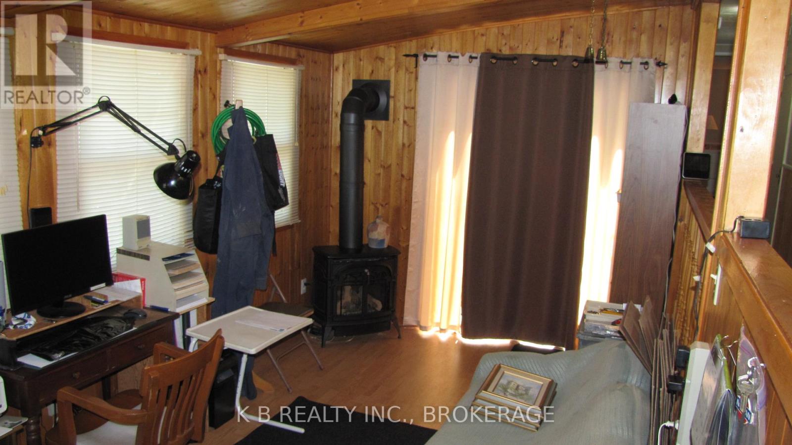 53 WORTHINGTON WAY - 2