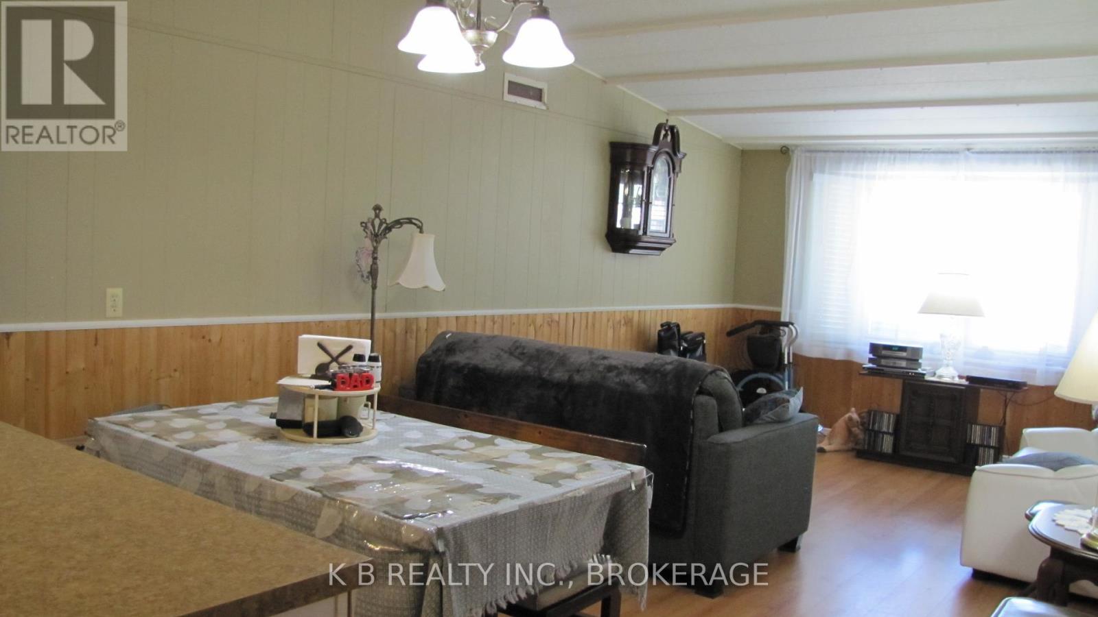 53 WORTHINGTON WAY - 4