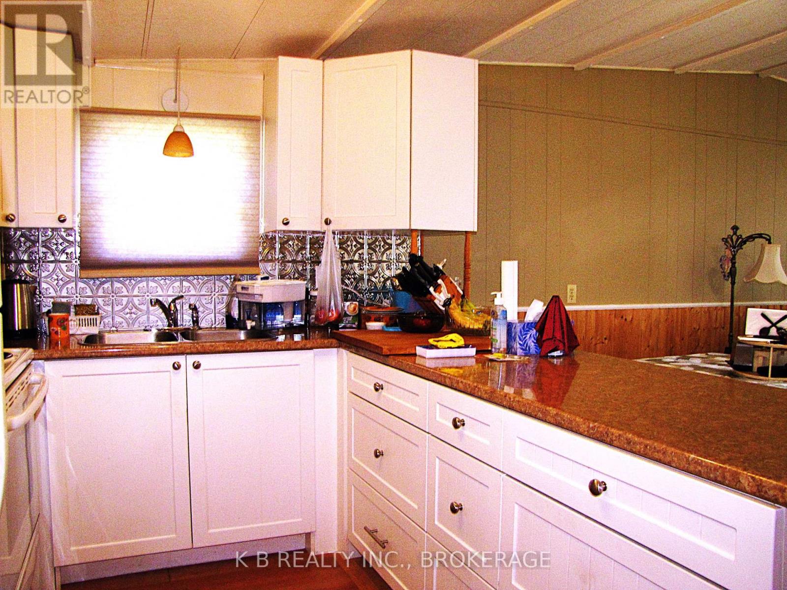 53 WORTHINGTON WAY - 7