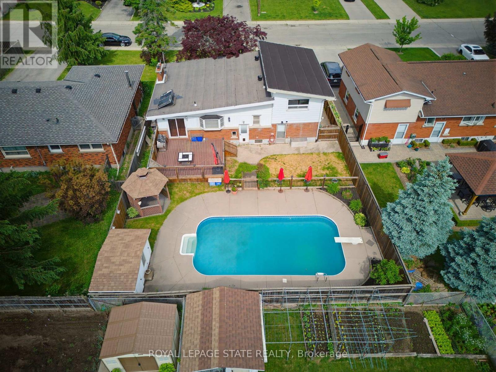 24 GRANDE AVENUE - 5
