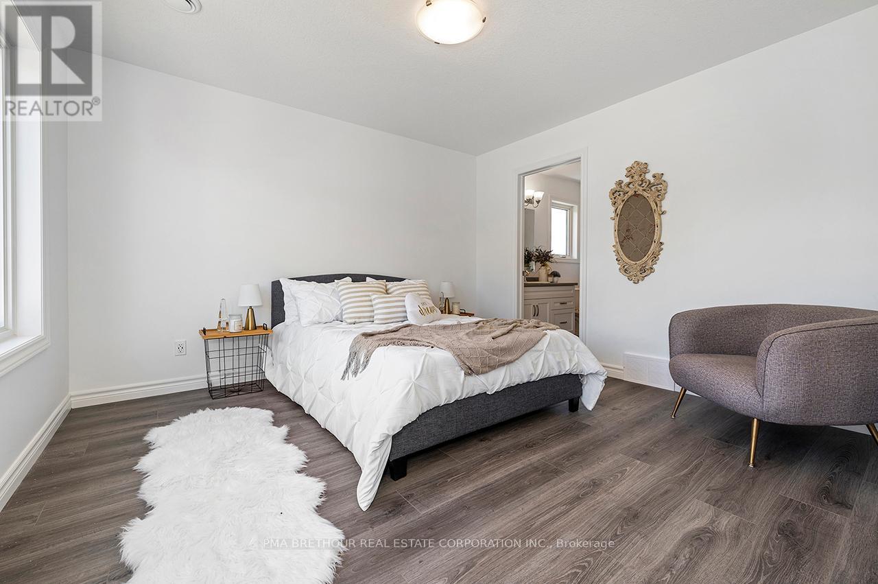 20 BLUFFS VIEW BOULEVARD - 21