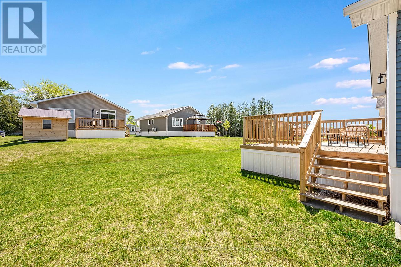 20 BLUFFS VIEW BOULEVARD - 4