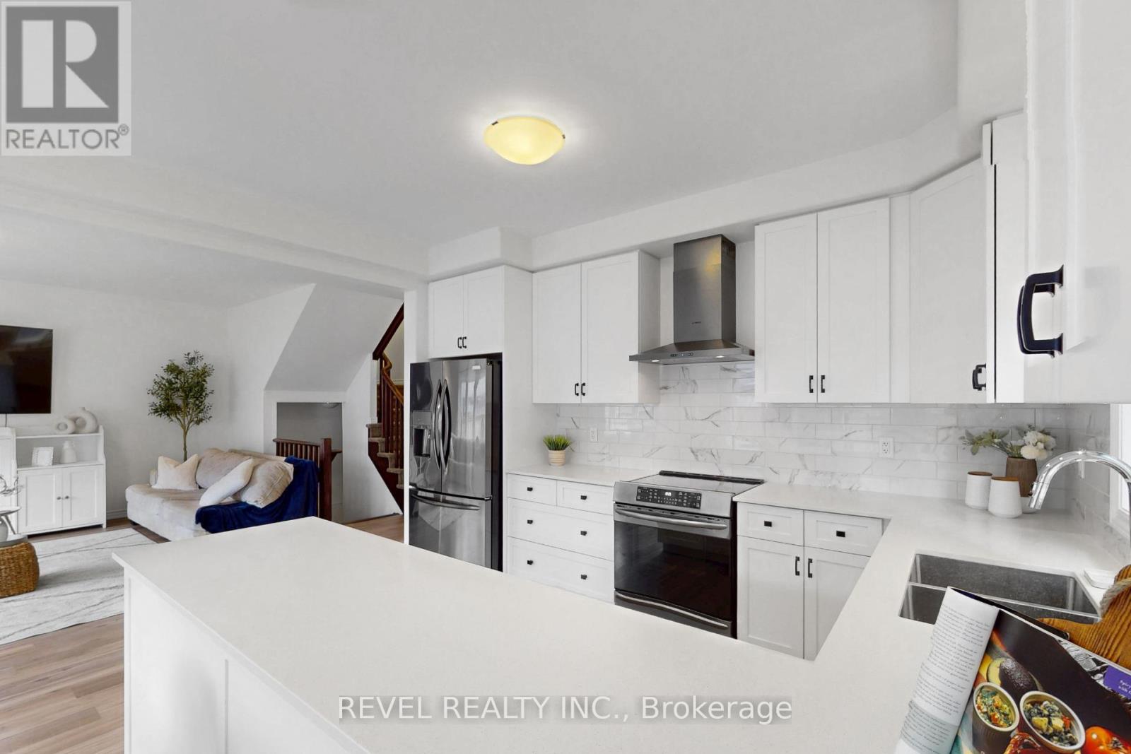 36 LADD AVENUE - 12