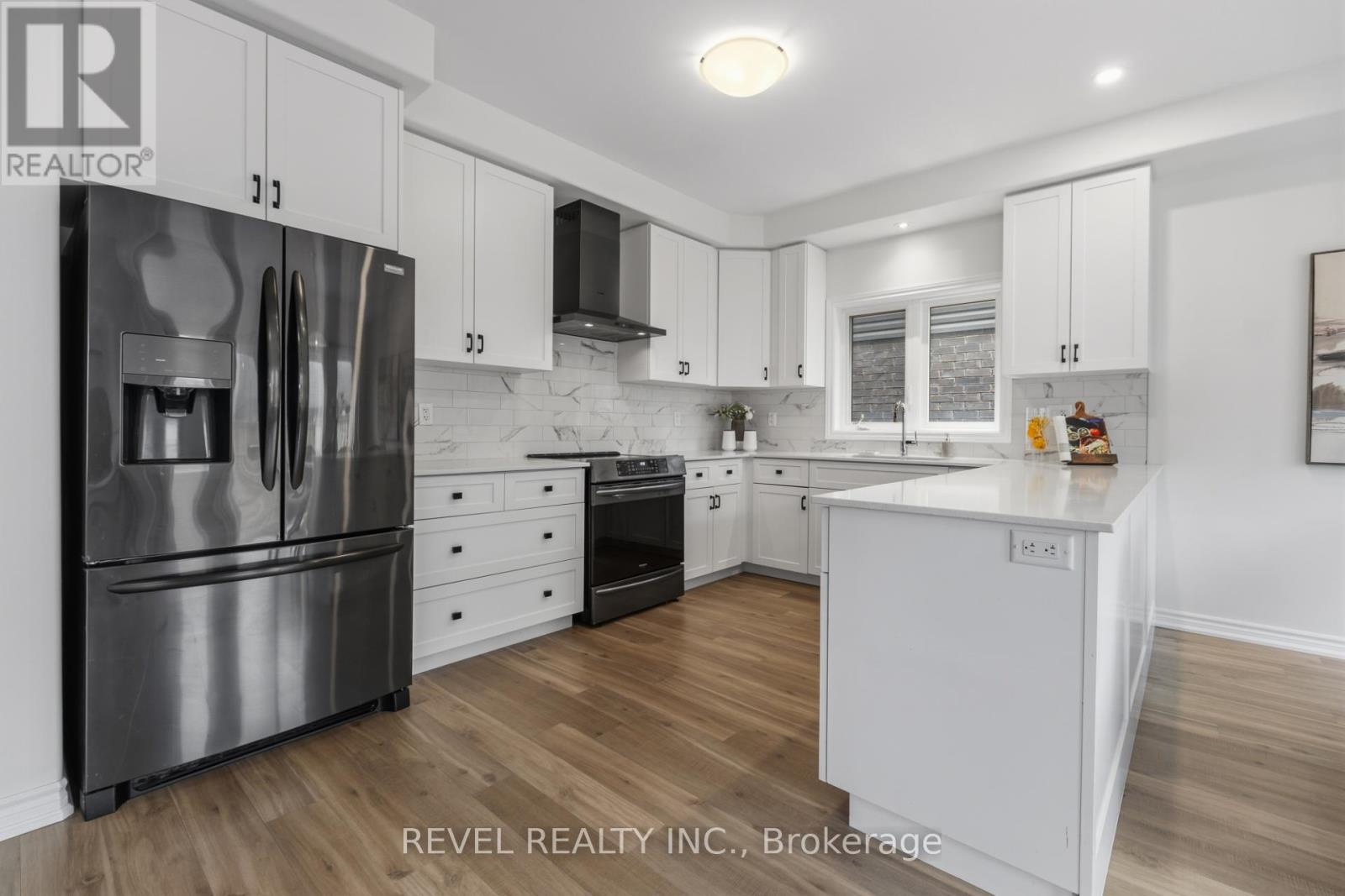 36 LADD AVENUE - 13