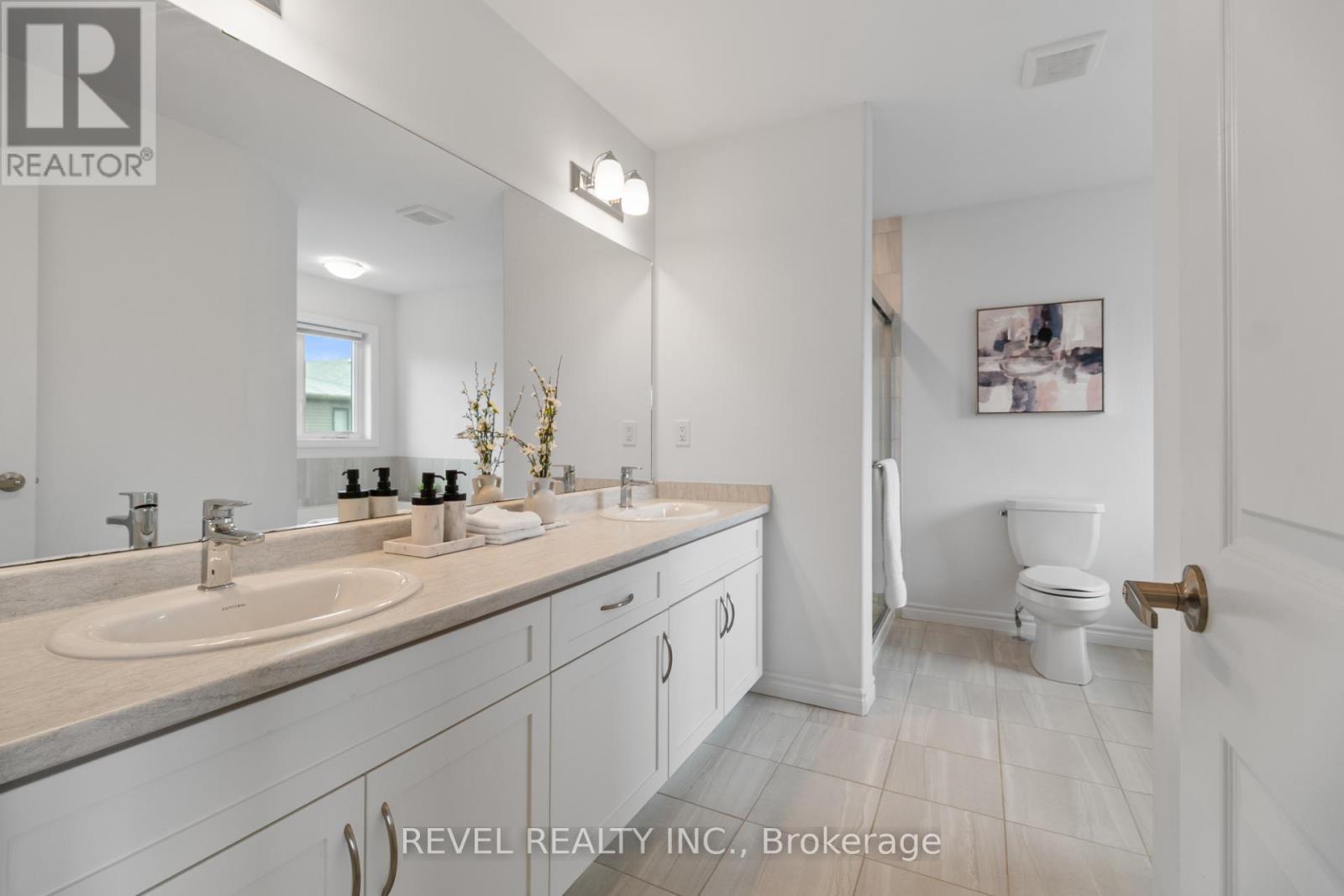 36 LADD AVENUE - 24