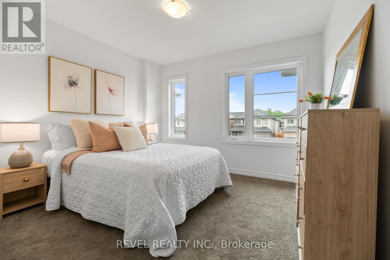 36 LADD AVENUE - 28