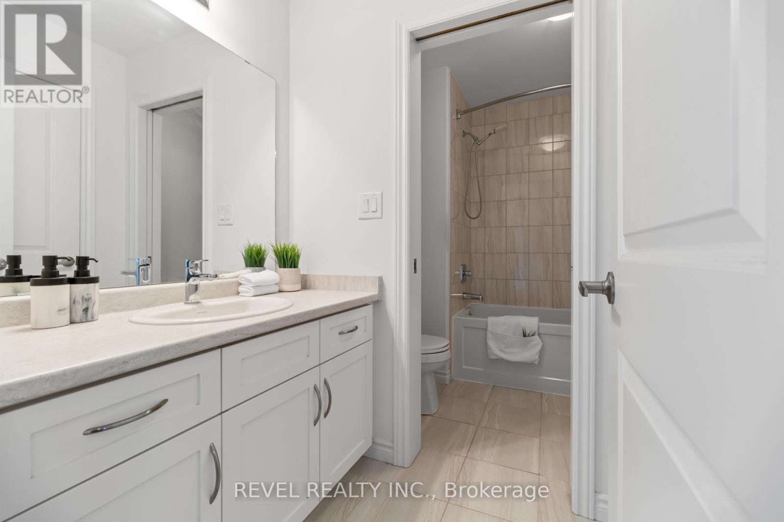 36 LADD AVENUE - 34