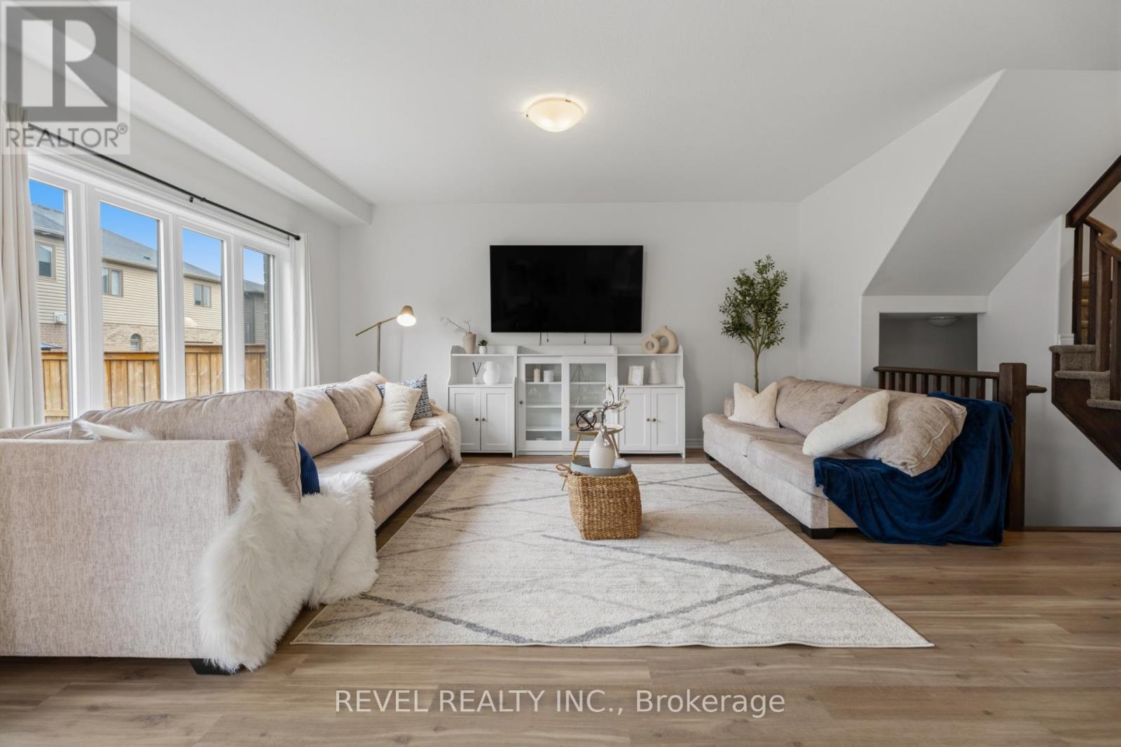 36 LADD AVENUE - 4