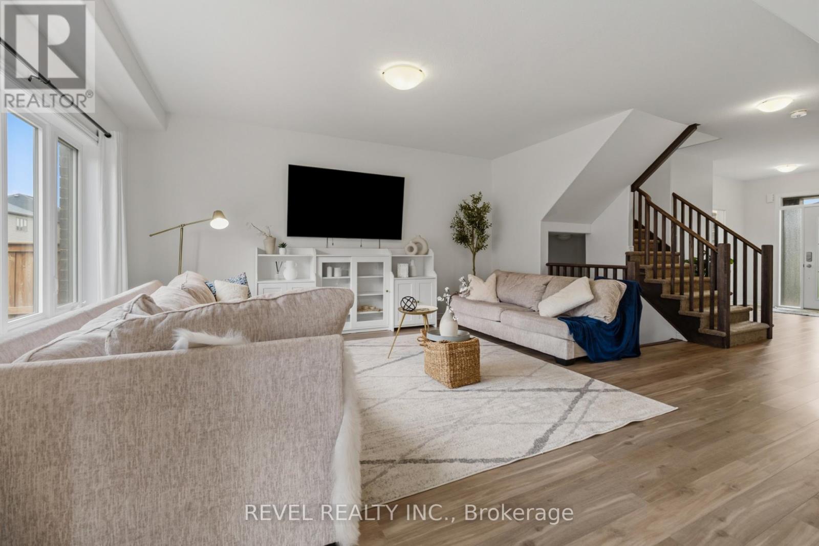 36 LADD AVENUE - 5