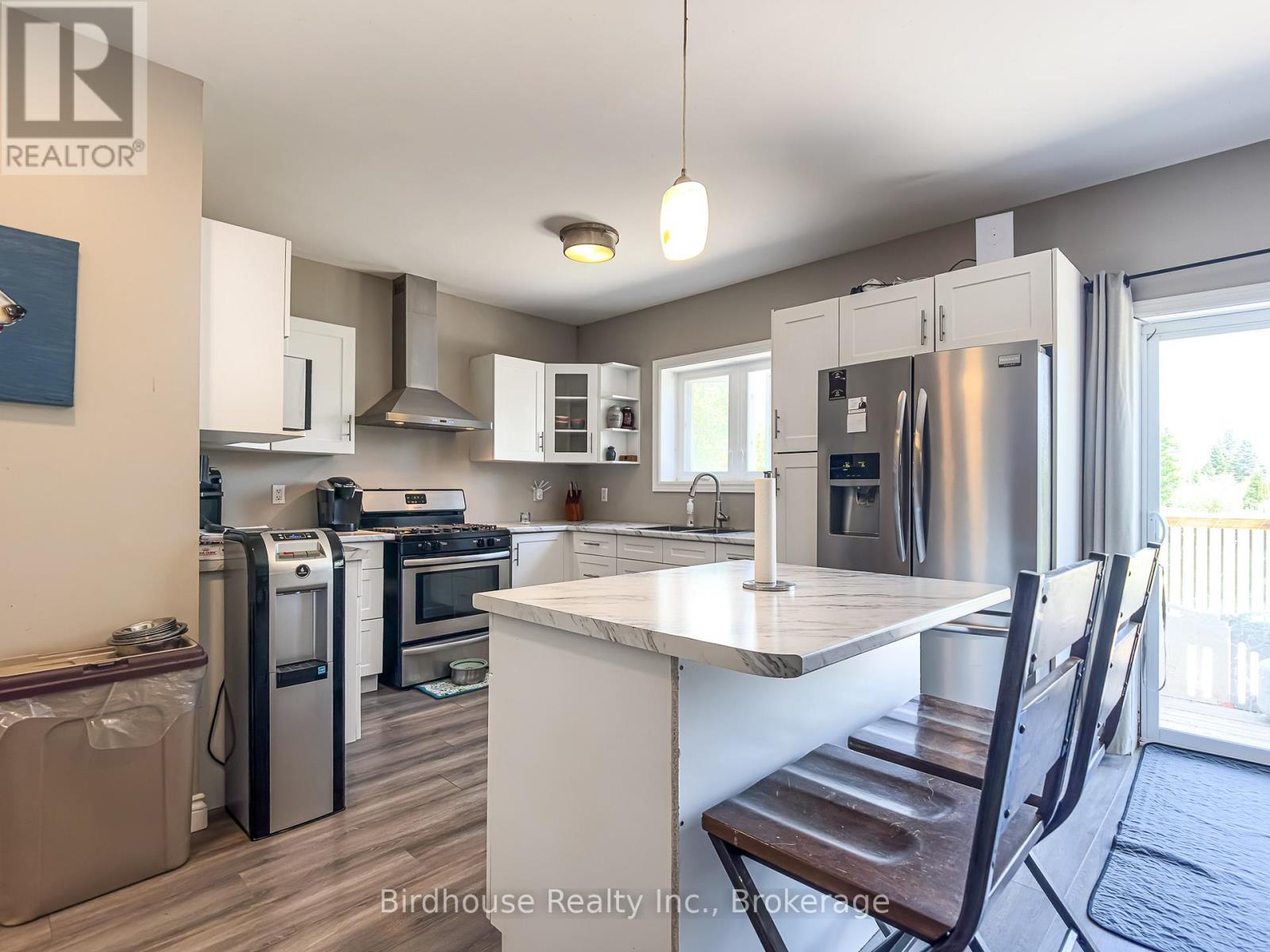 3399 GELERT ROAD - 12