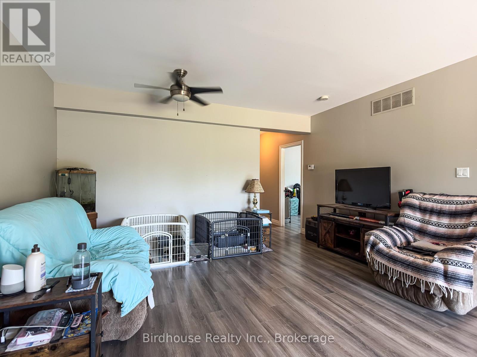 3399 GELERT ROAD - 18