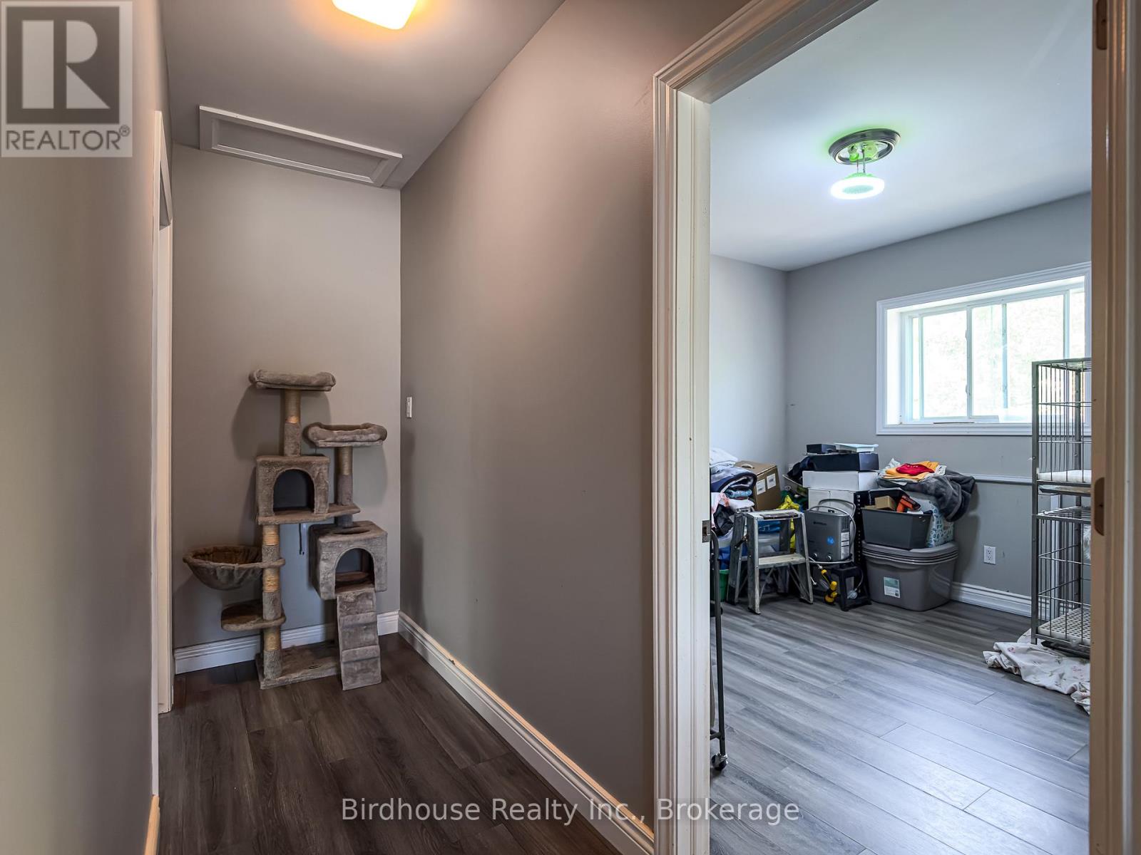 3399 GELERT ROAD - 21