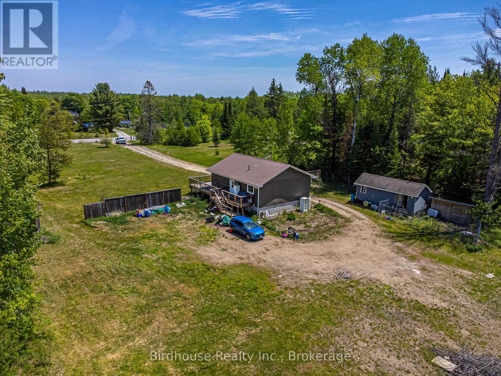 3399 GELERT ROAD - 27