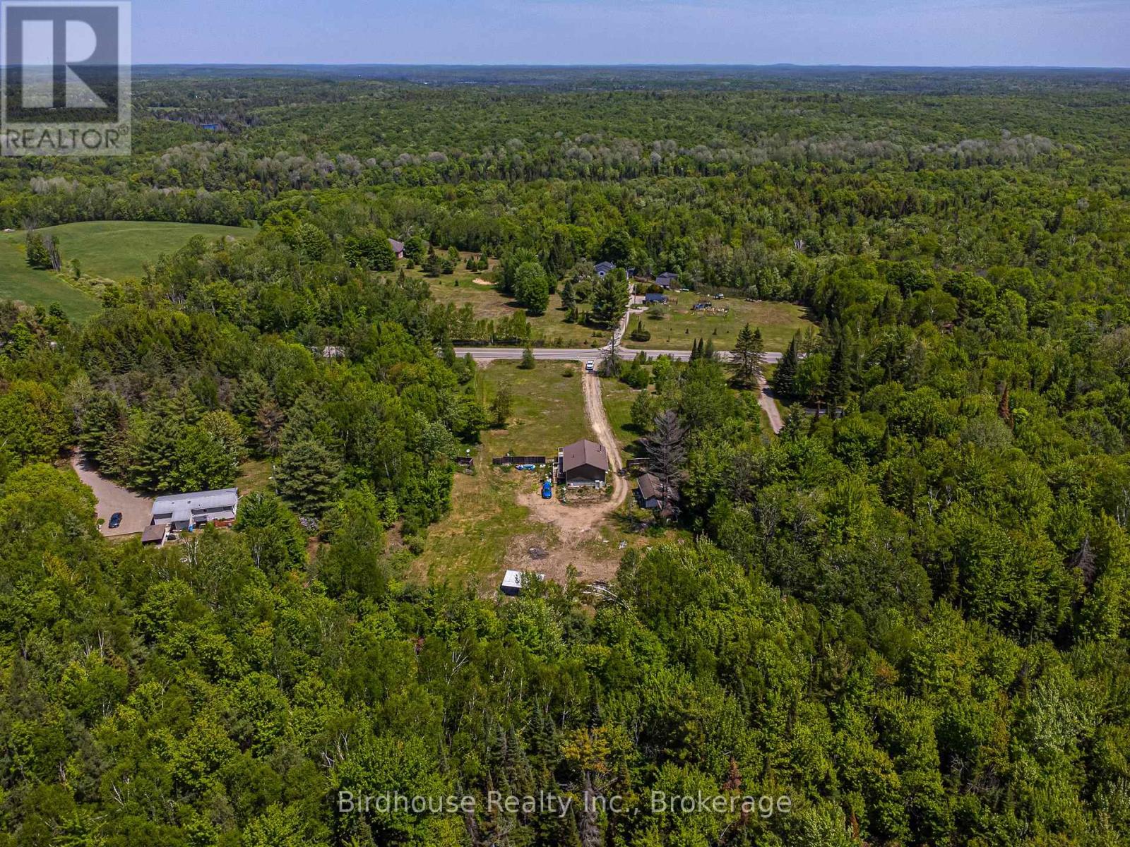 3399 GELERT ROAD - 30