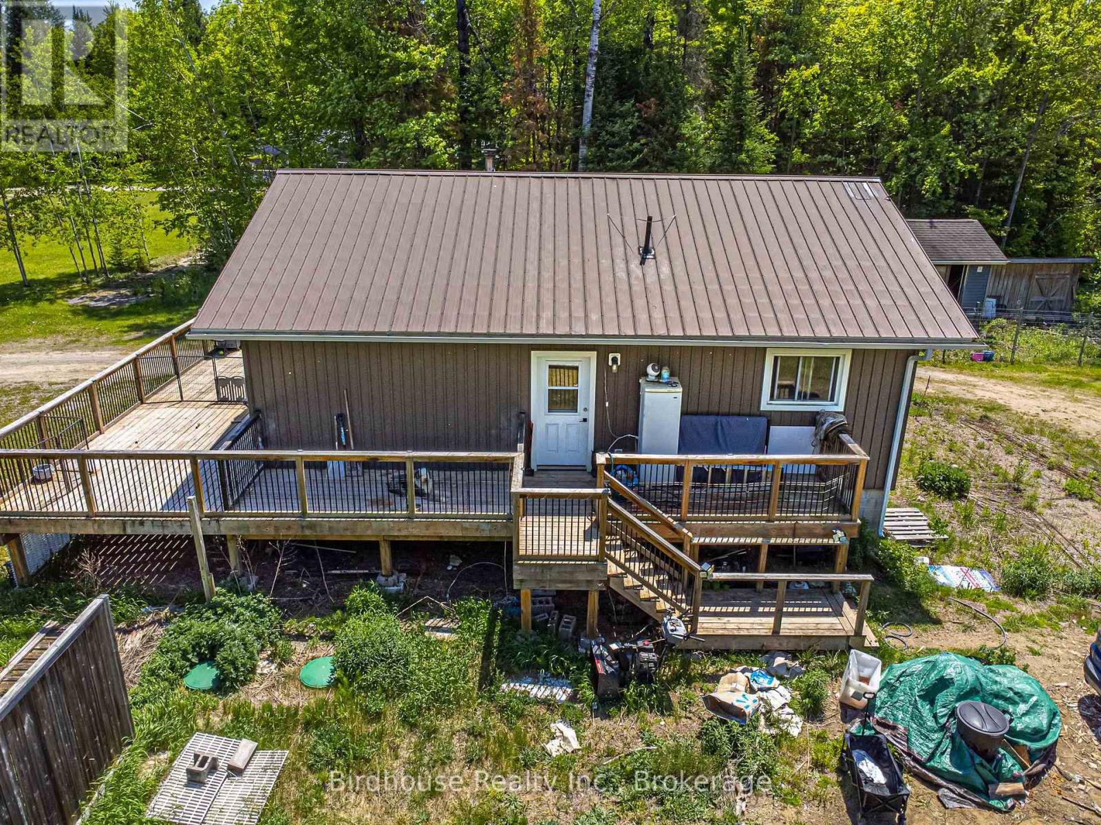 3399 GELERT ROAD - 7