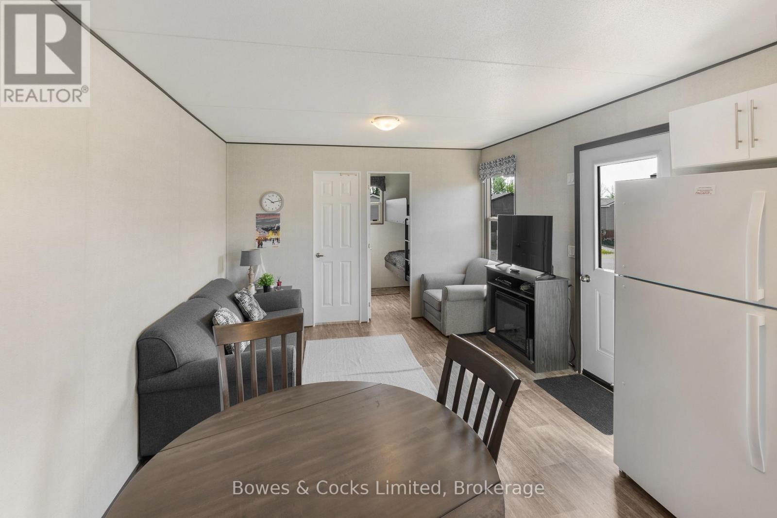 #10 LAMBTON 1235 VILLIERS LINE - 12