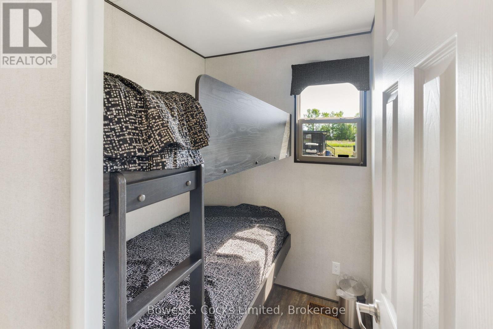 #10 LAMBTON 1235 VILLIERS LINE - 7