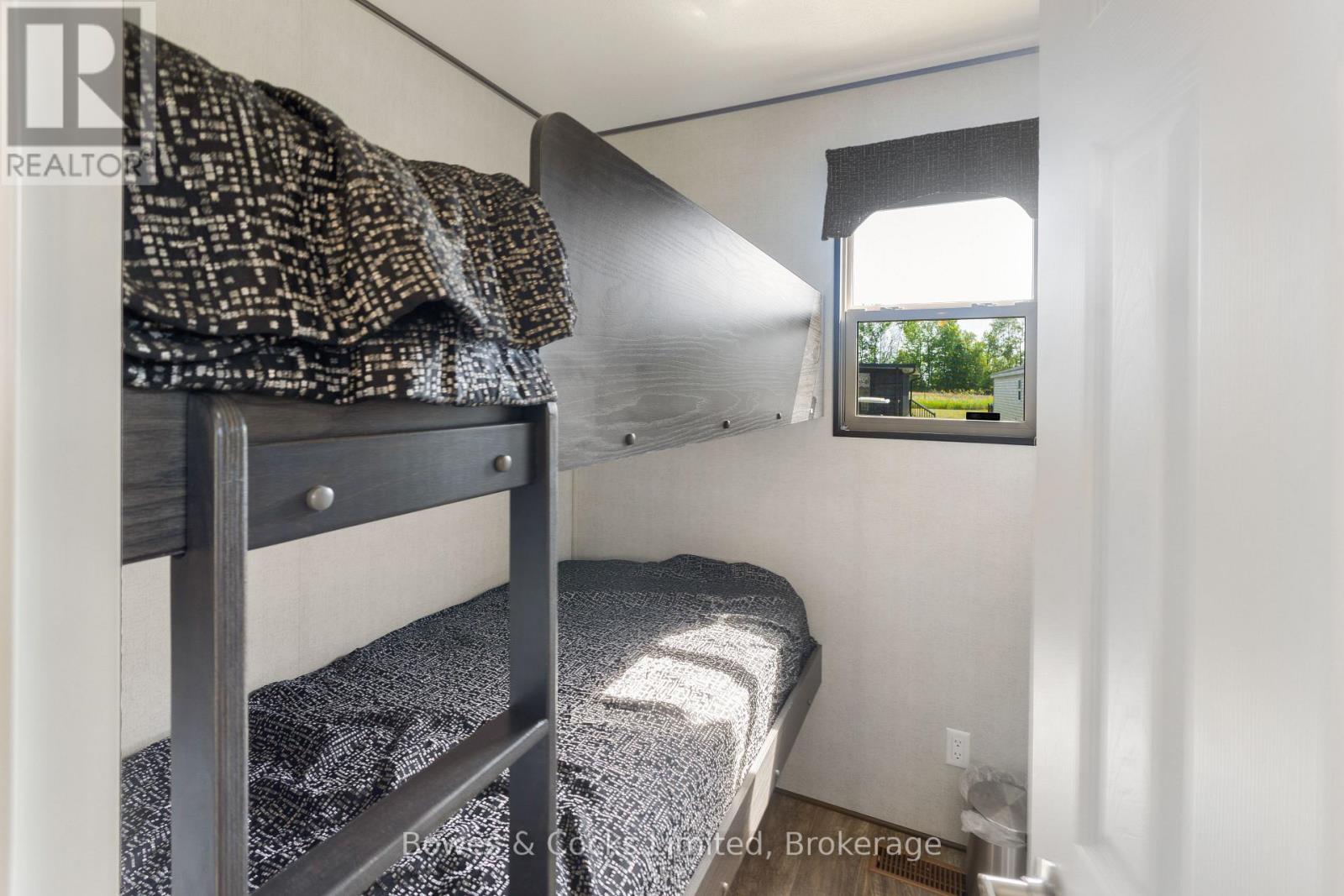 #10 LAMBTON 1235 VILLIERS LINE - 8
