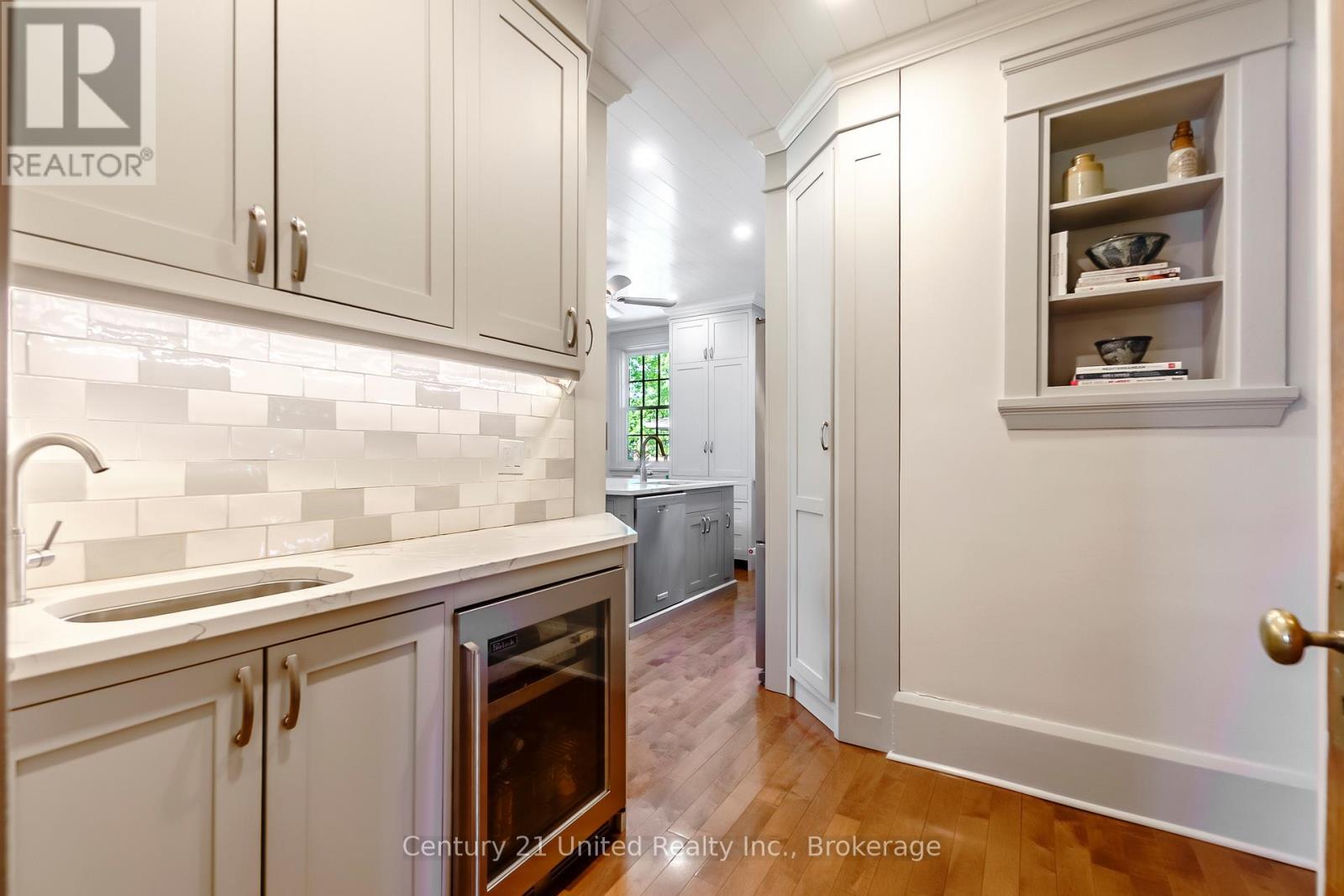 408 BELMONT AVENUE - 18