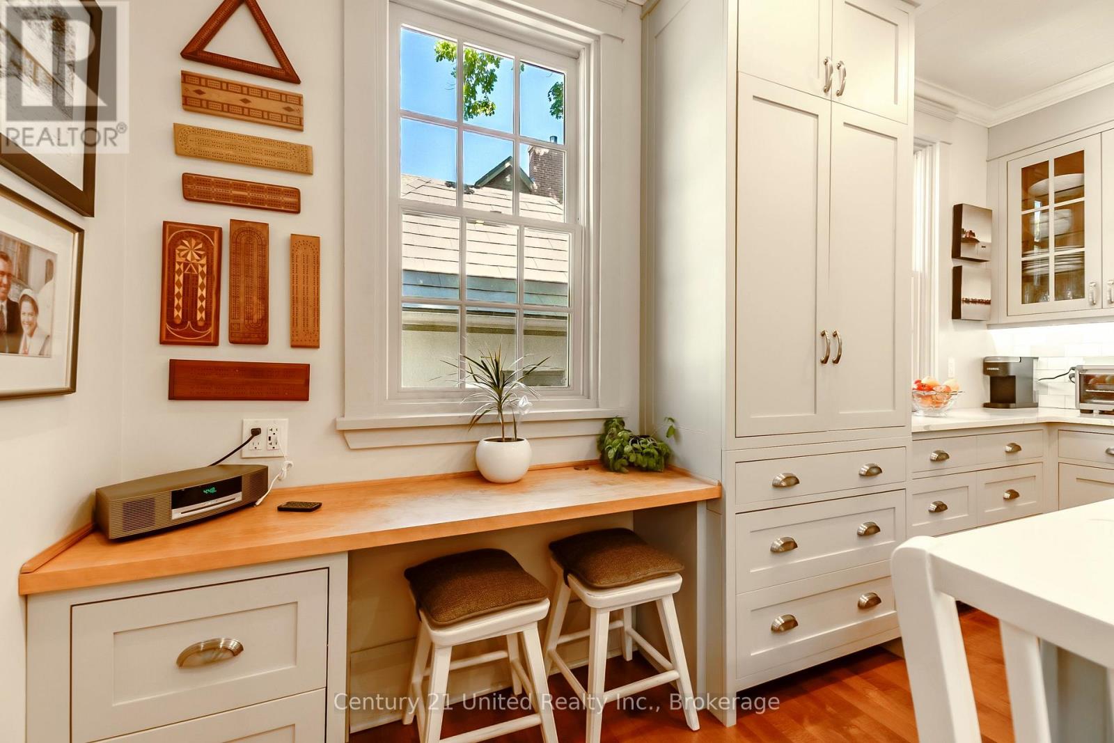 408 BELMONT AVENUE - 21