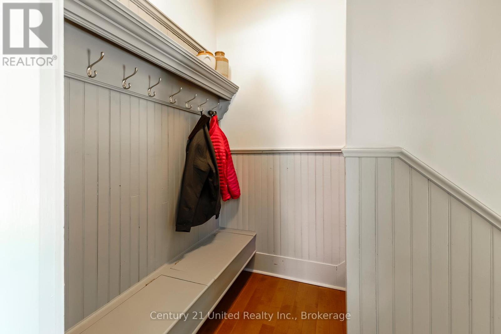 408 BELMONT AVENUE - 37