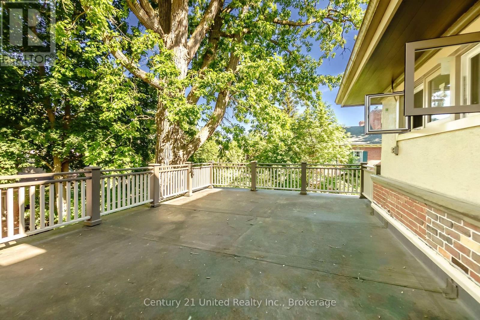 408 BELMONT AVENUE - 38