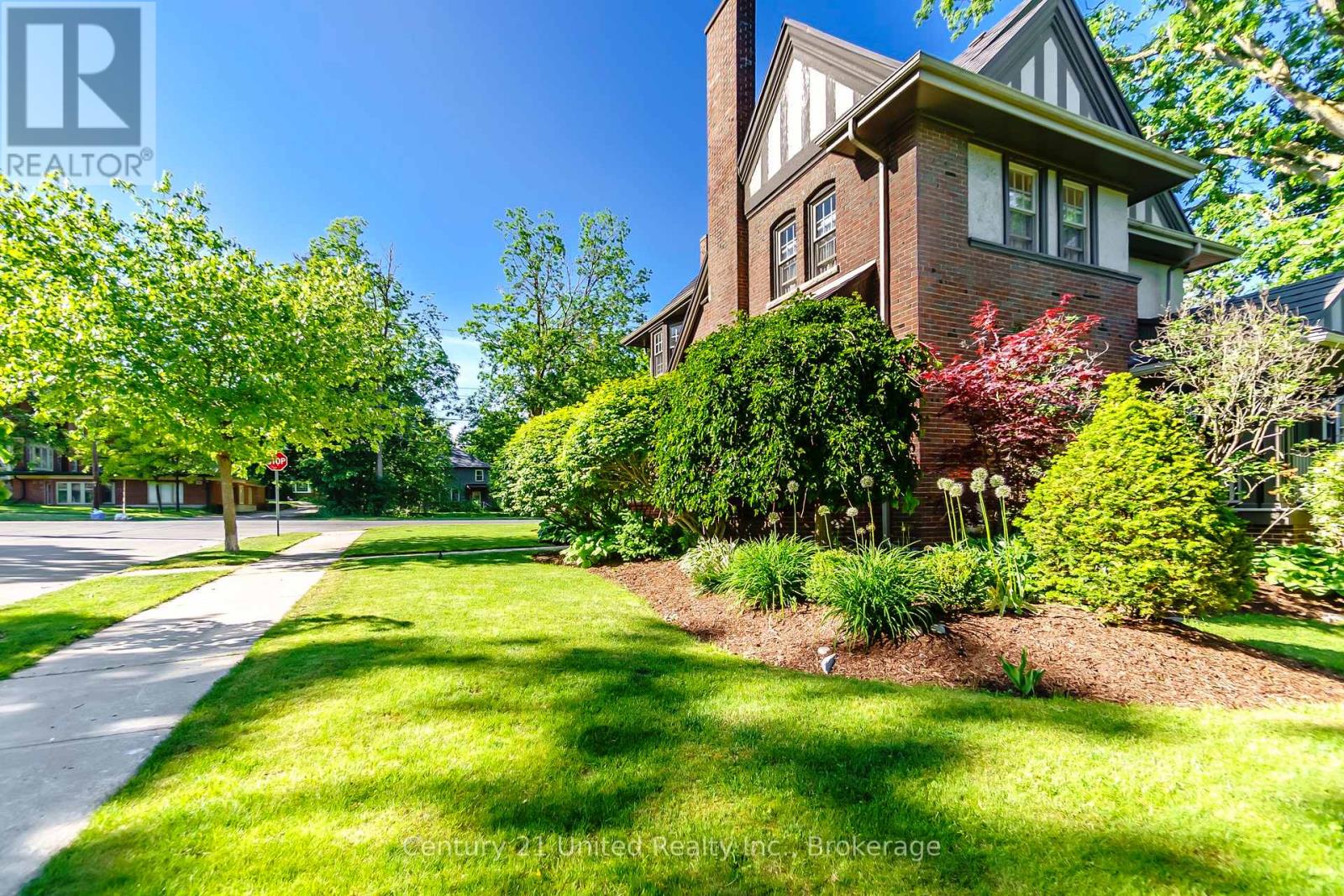 408 BELMONT AVENUE - 45
