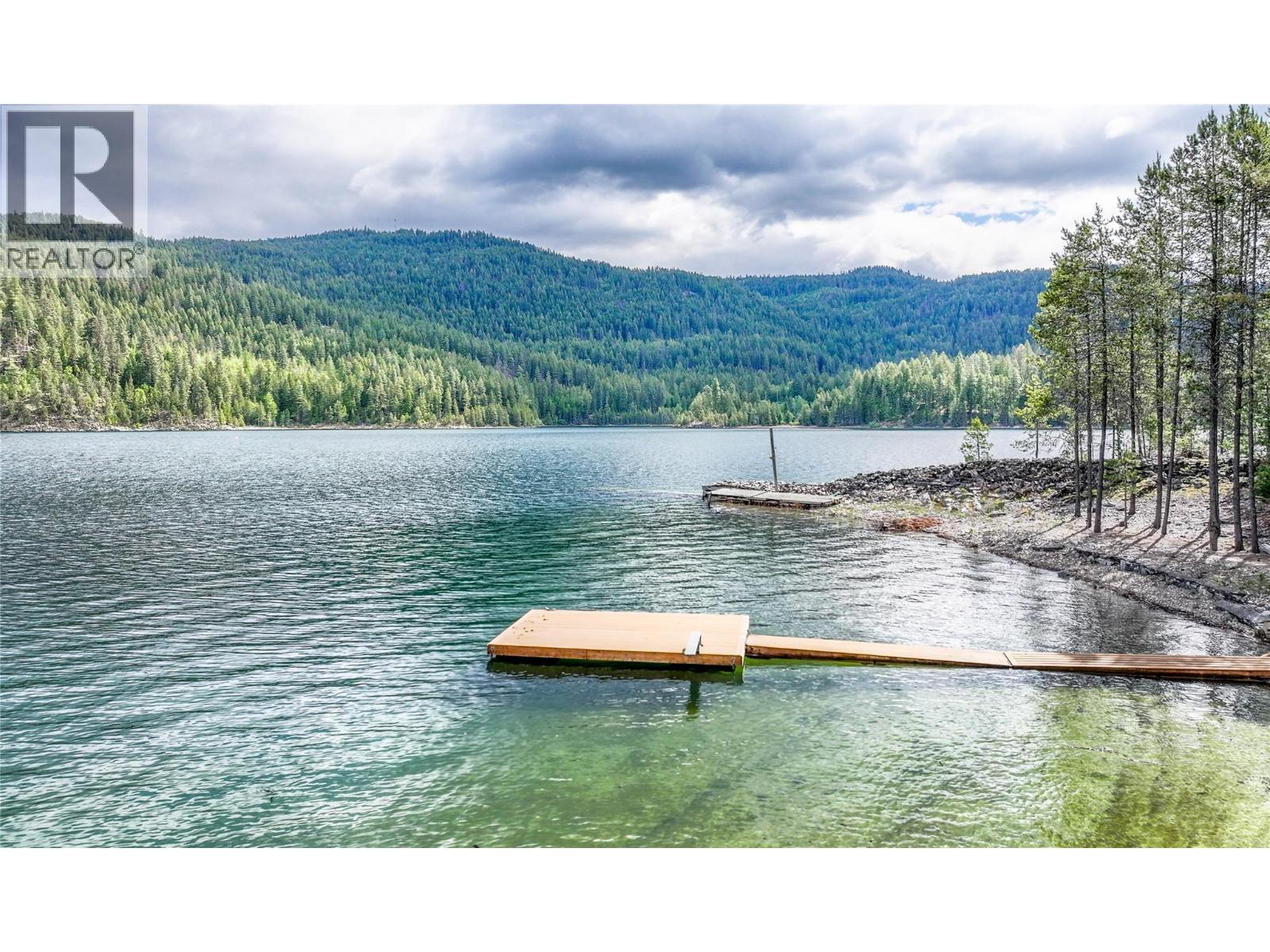#17541 17545 Pilot Bay Road - 28