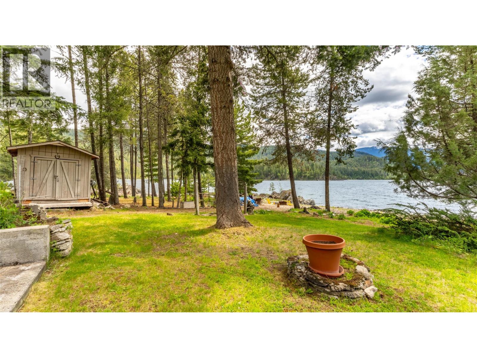 #17541 17545 Pilot Bay Road - 42