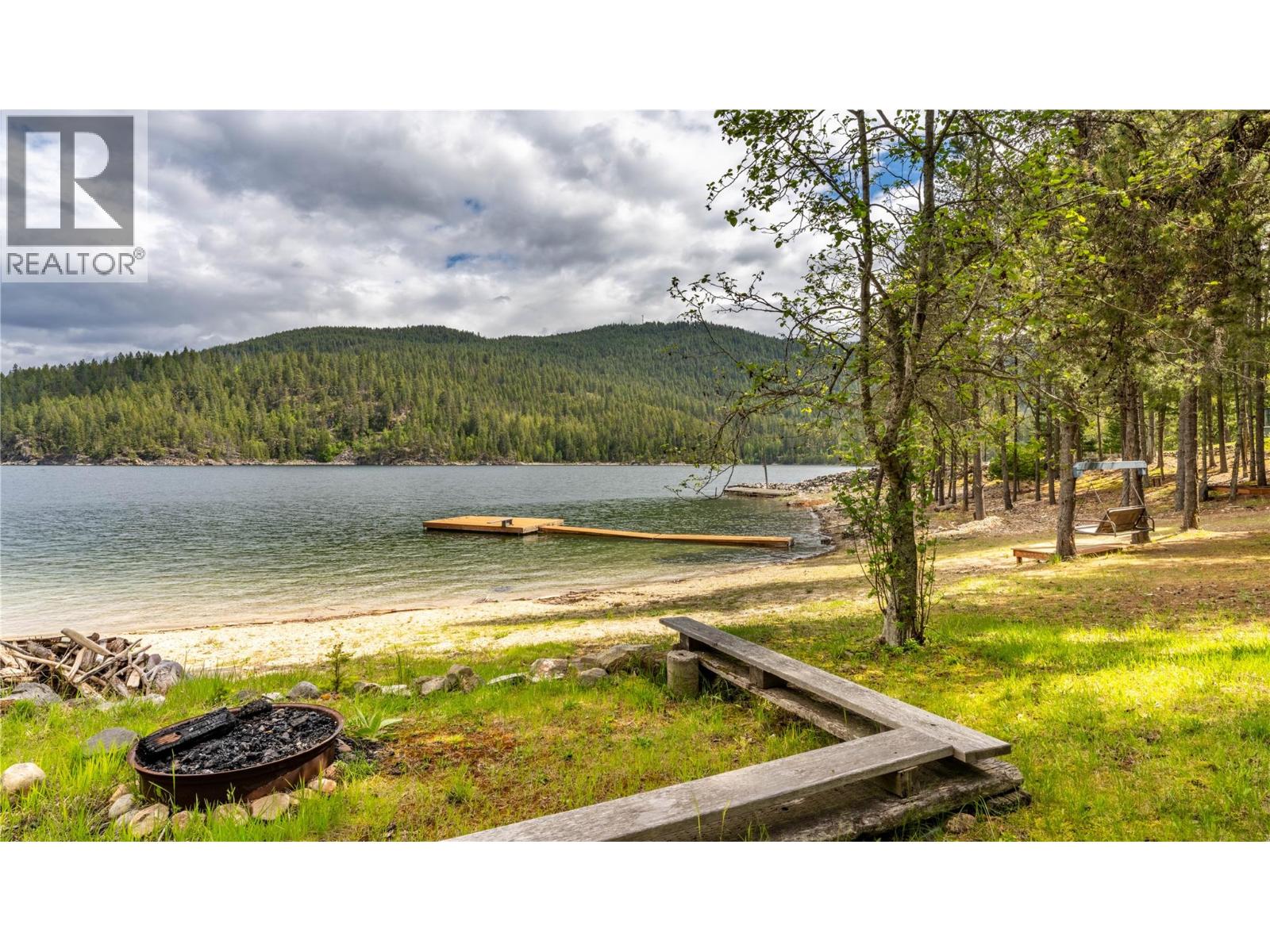 #17541 17545 Pilot Bay Road - 38